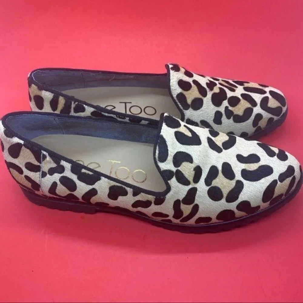 Me Too Utility Style Slip-On Loafers Sz 7